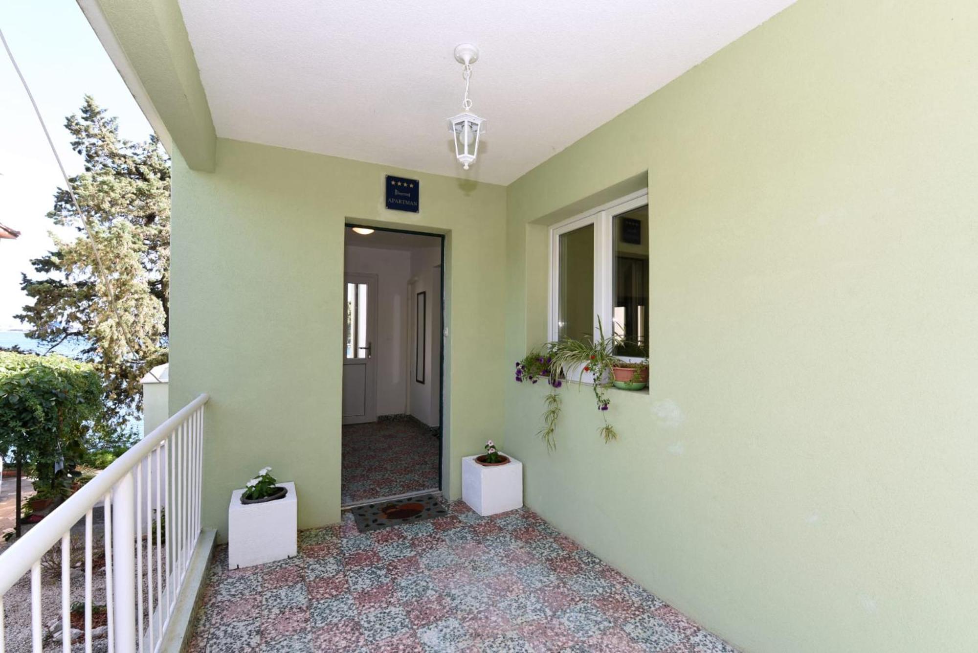 Apartment Happy Place Bacina Zewnętrze zdjęcie